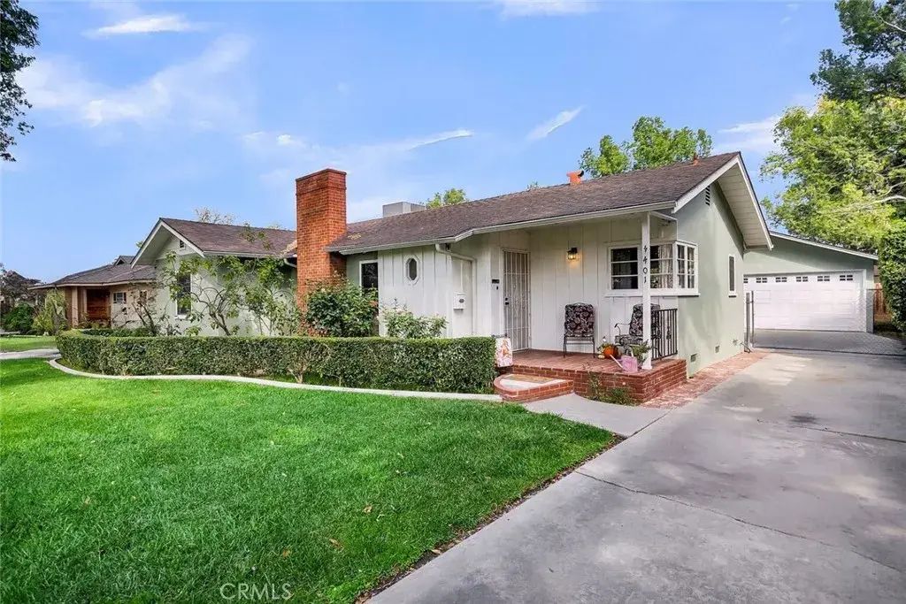 4401 Maplewood Place, Riverside