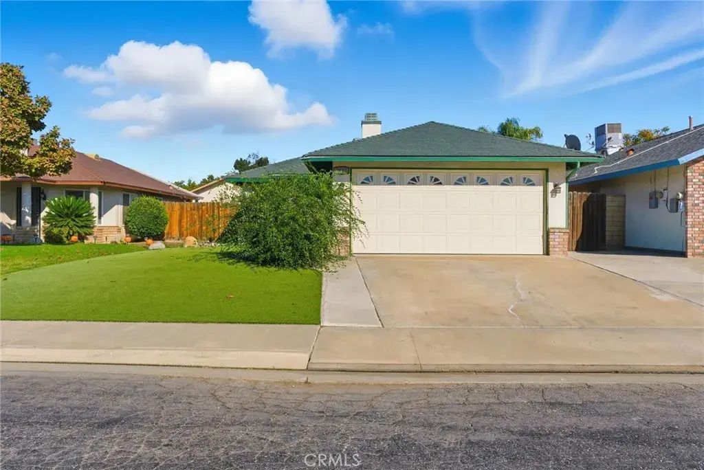 3812 Millay Way, Bakersfield