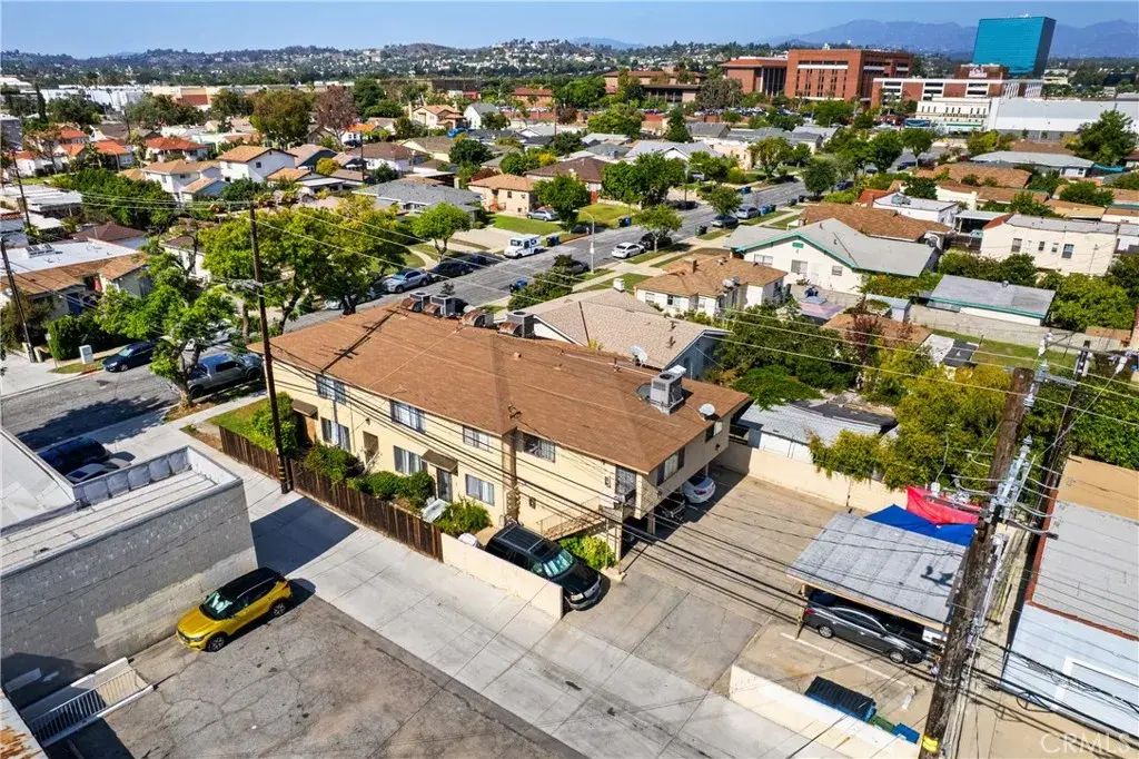 1342 Edgewood, Alhambra