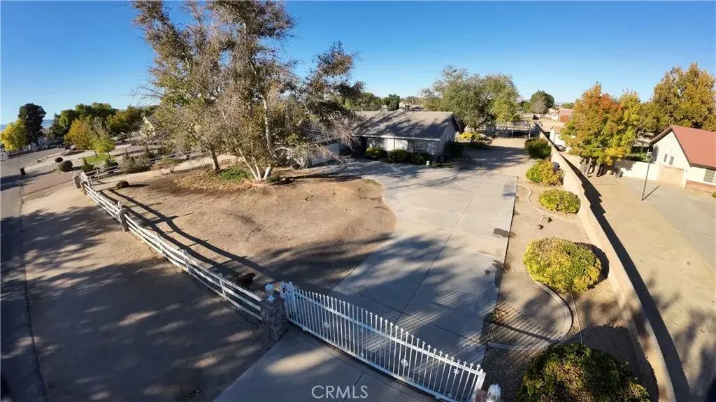 43831 Victor, Lancaster