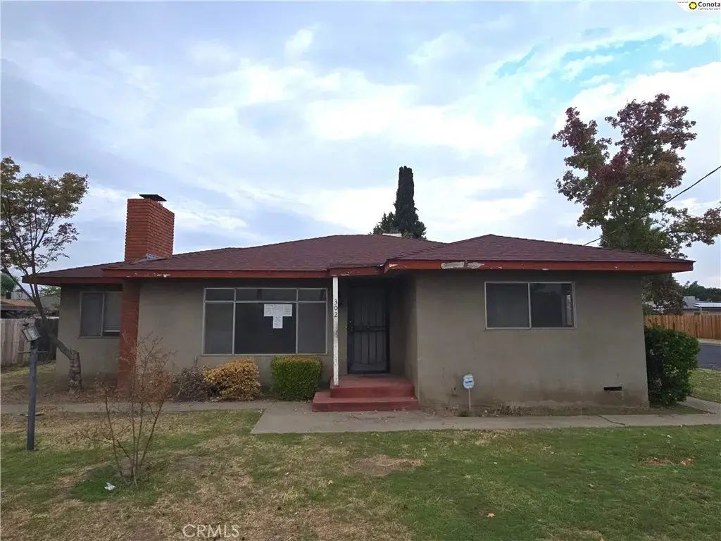 302 Stadium, Madera