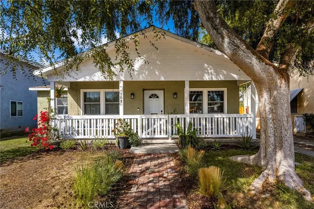 309 E 46th, Long Beach