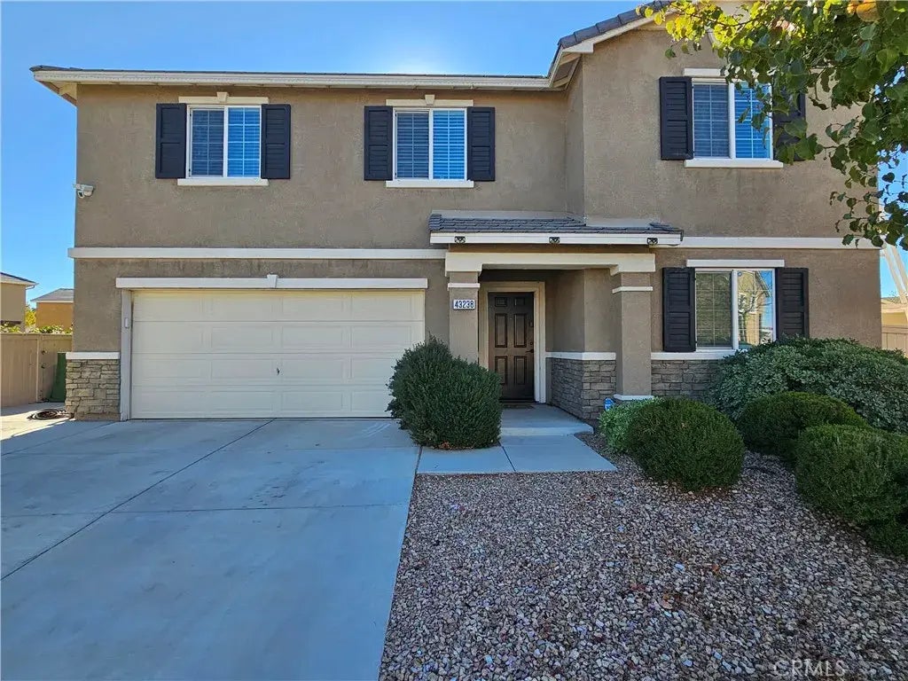 43238 Elizabeth, Lancaster