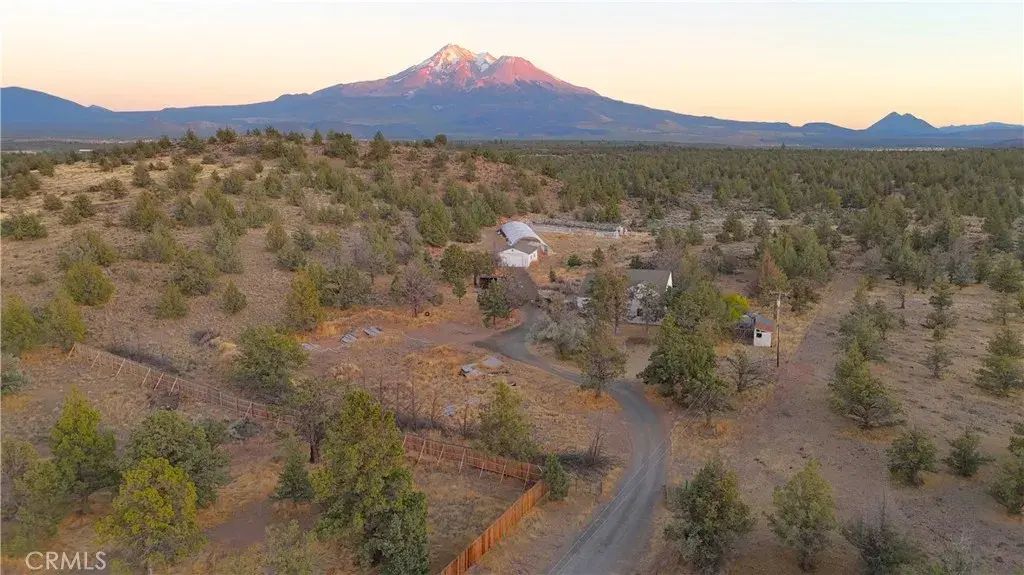 10410 County Hwy A-12, Montague