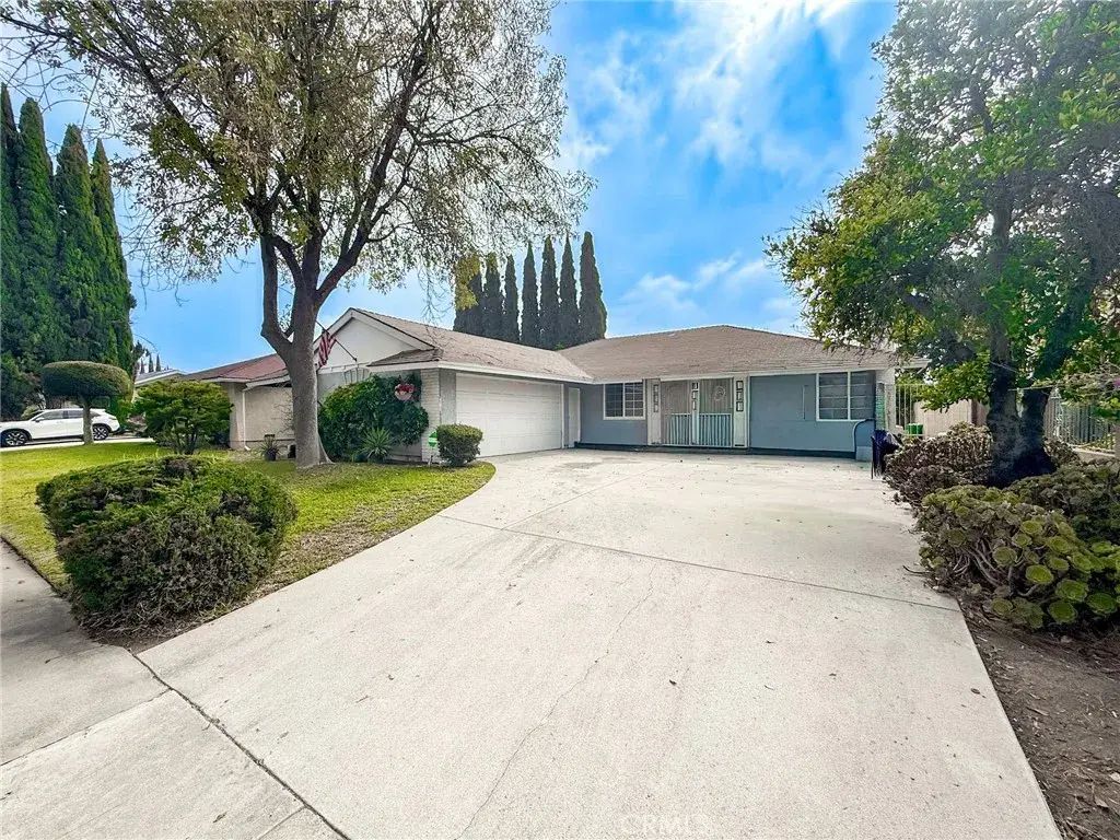 19146 E Elberland, West Covina