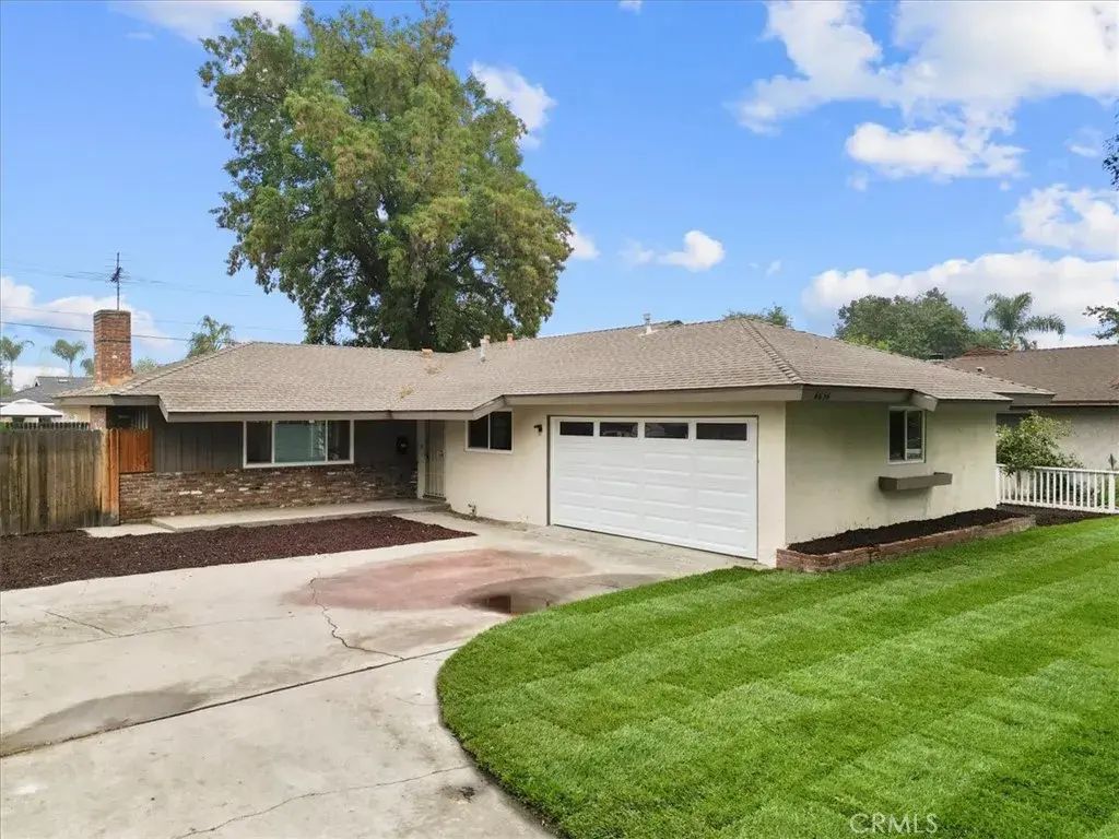 6656 Rexford, Riverside