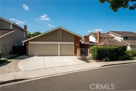 115 Monticello, Irvine