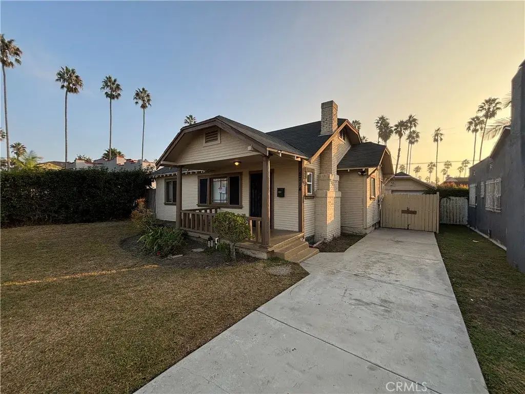 5714 Keniston, Los Angeles