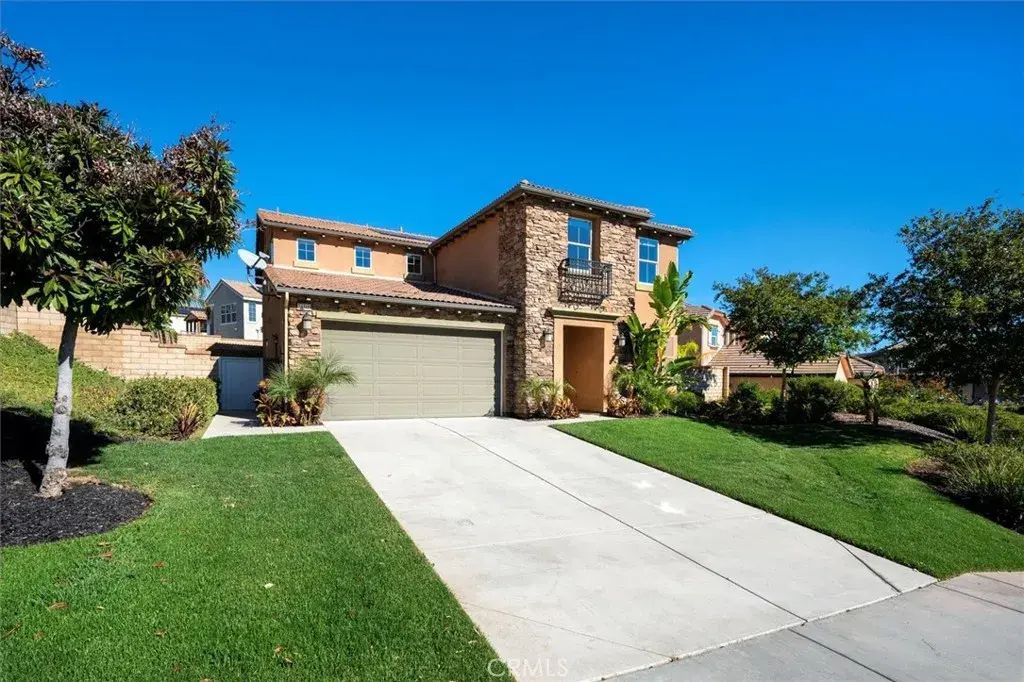 24509 Rosette Lane, Valencia