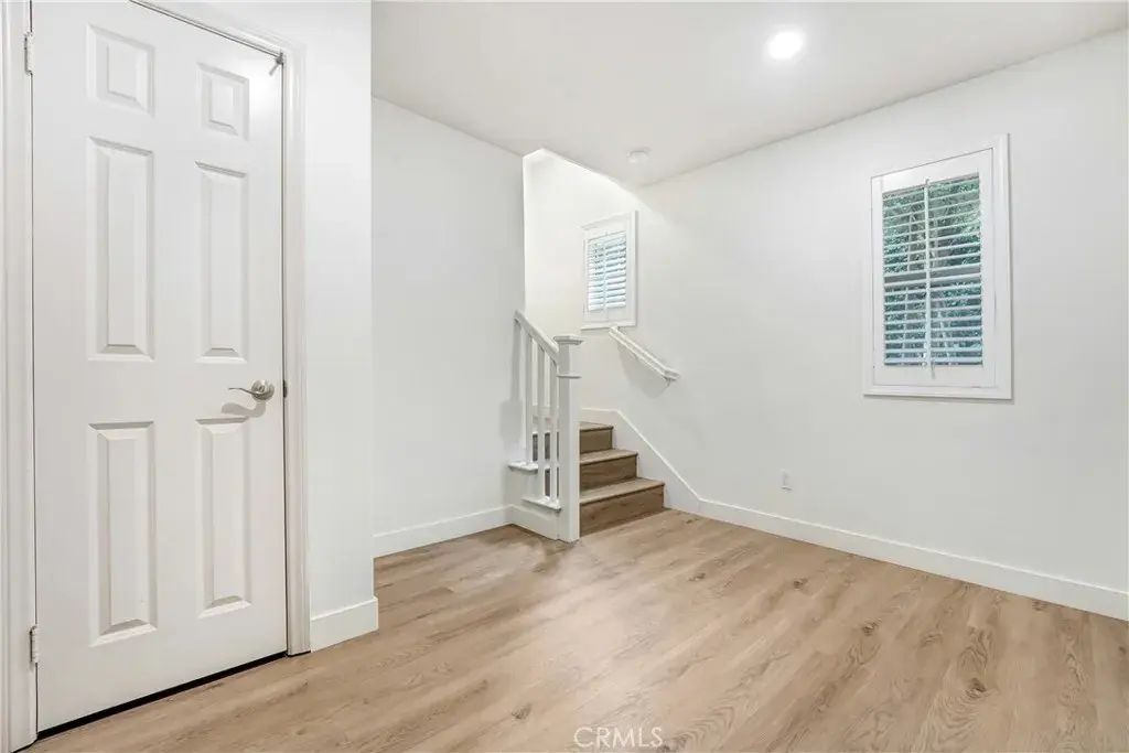 7209 N Chestnut, Van Nuys
