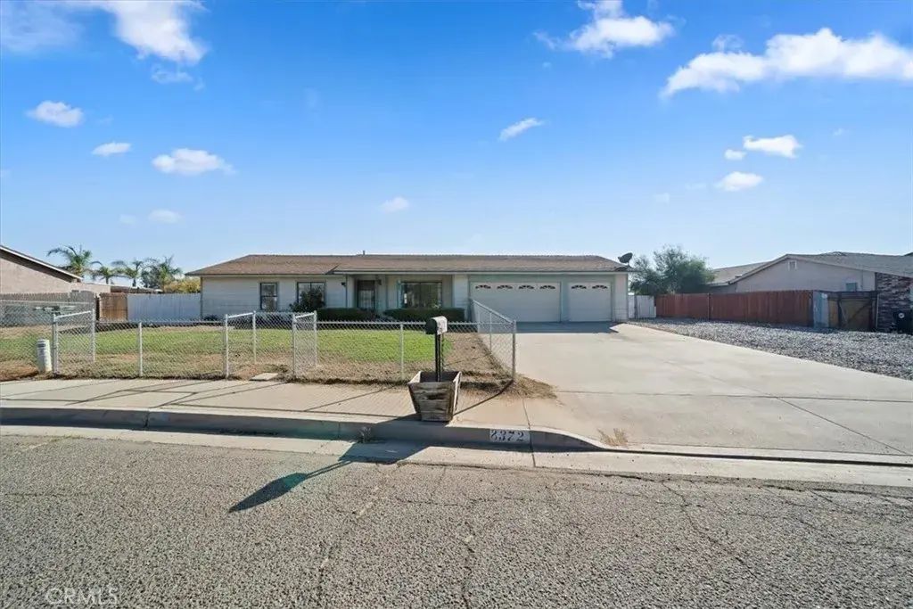 8372 45th St, Jurupa Valley