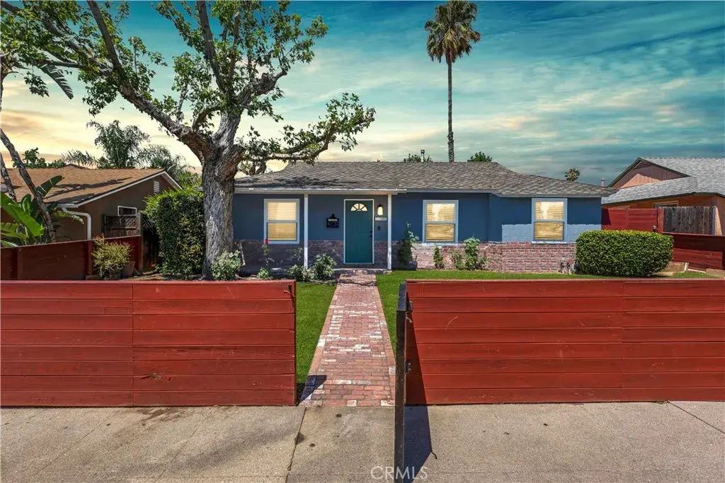 7517 Louise Avenue, Lake Balboa