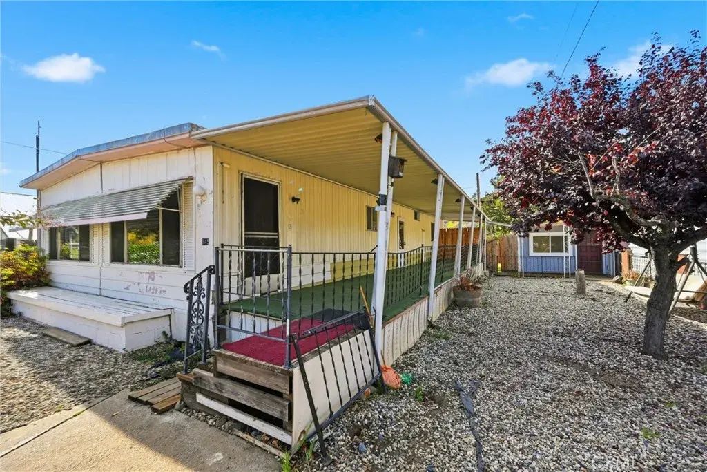 145 Butler, Clearlake Oaks