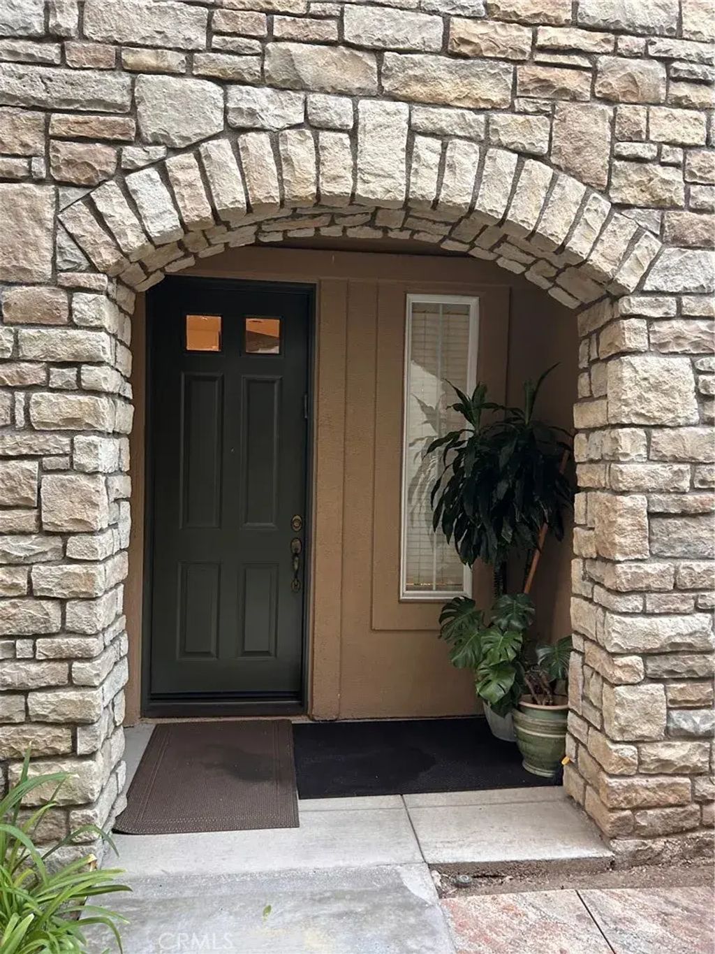 32 Bolinas, Irvine