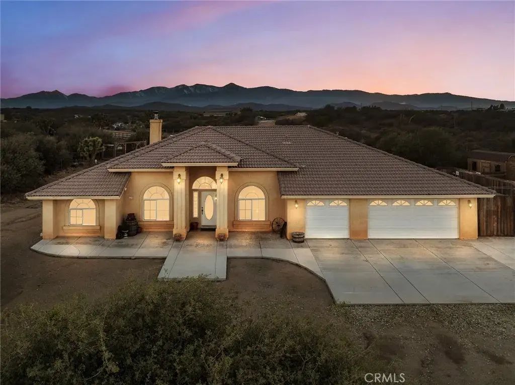 8328 Chateau, Phelan