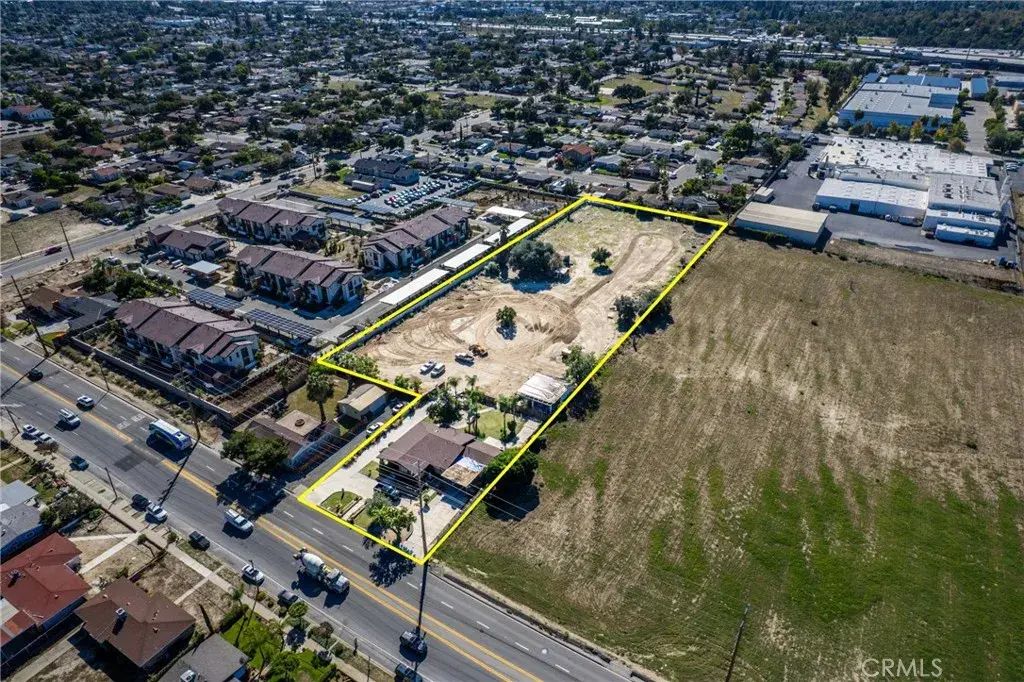 831 W Lugonia, Redlands