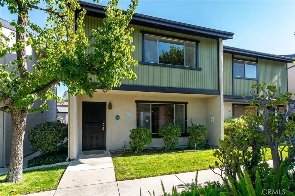 8736 Wyngate, Sunland