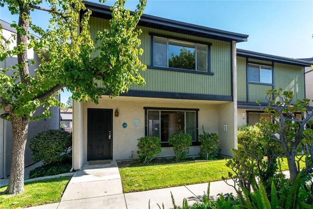 8736 Wyngate, Sunland