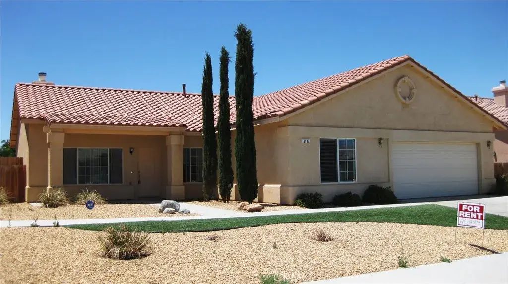 16147 Winona, Victorville