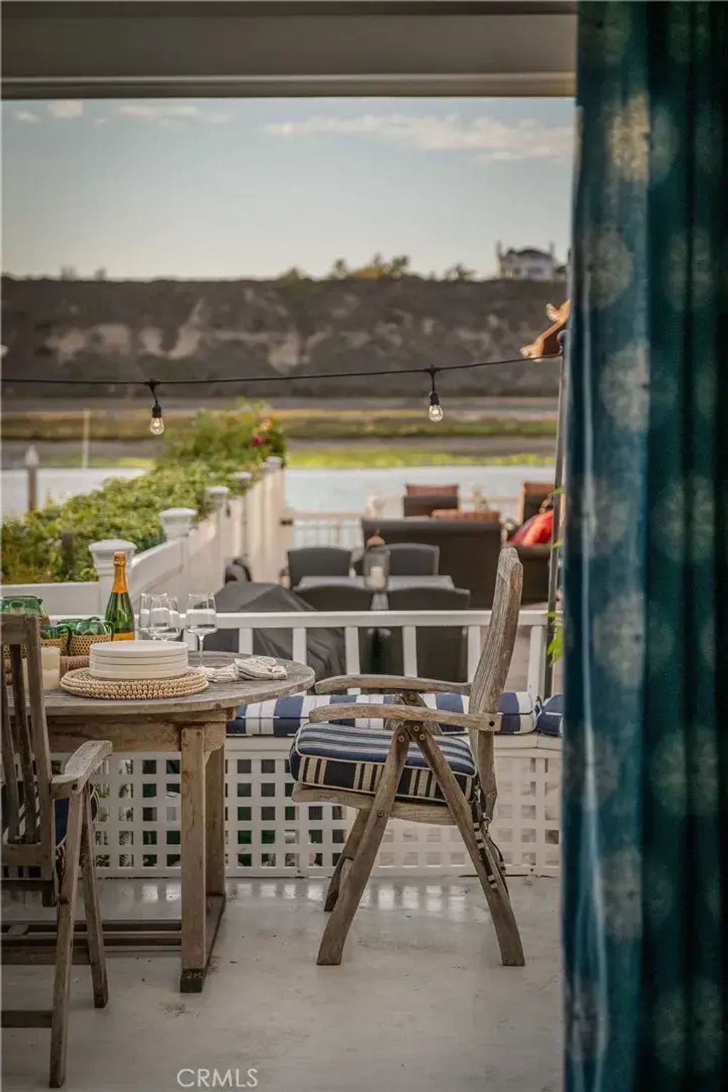 11 Saratoga, Newport Beach