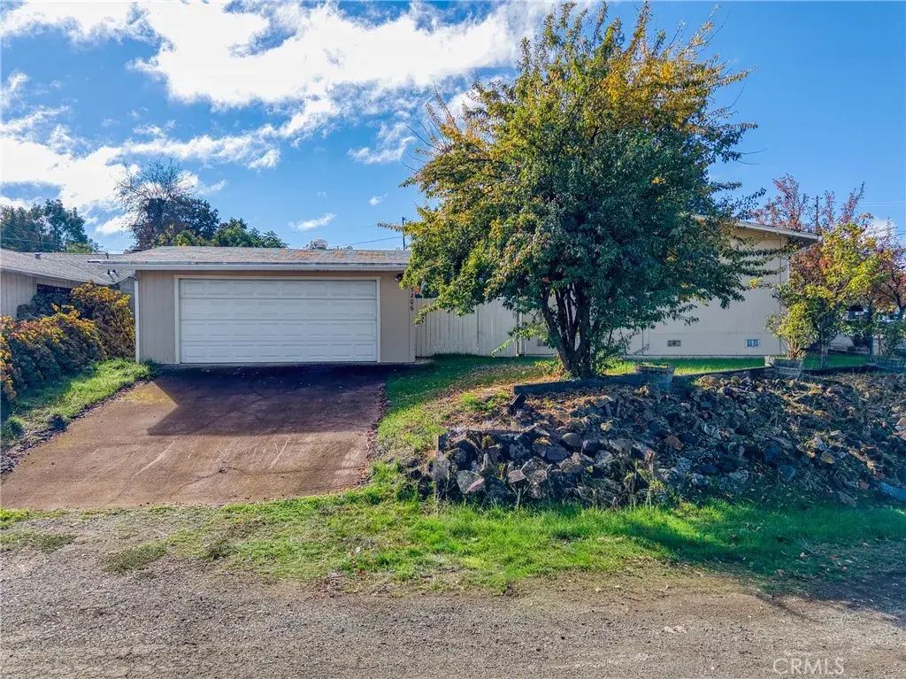 15206 Taft, Clearlake