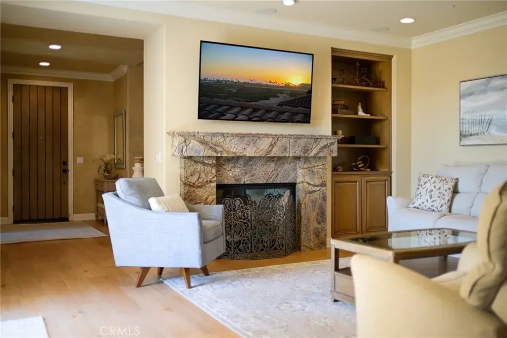 8438 Hibiscus, Huntington Beach