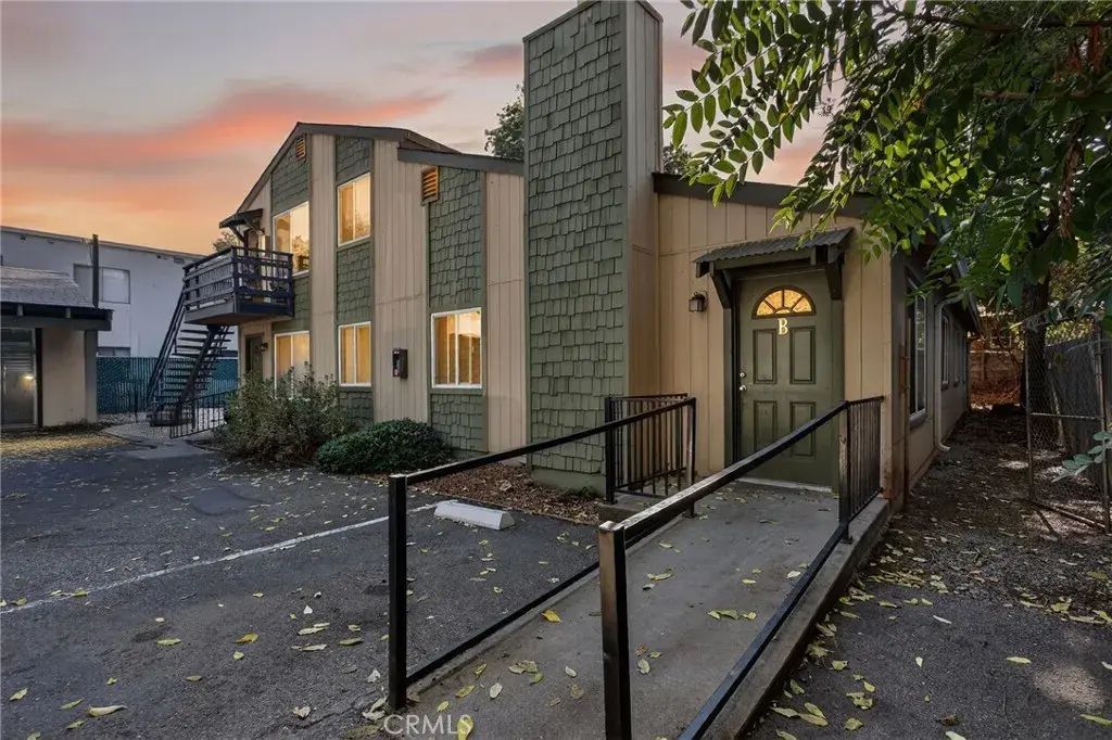 703 W 2nd, Chico
