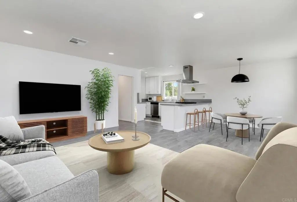 611 San Juhn Street, Spring Valley
