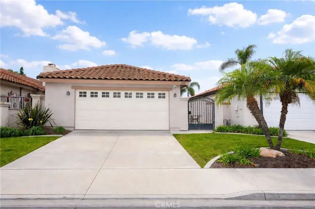 255 Flame Tree Place, Oceanside