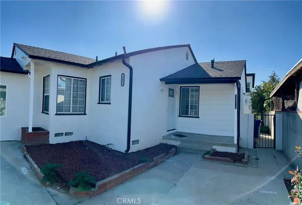 18656 Runnymede Street, Reseda