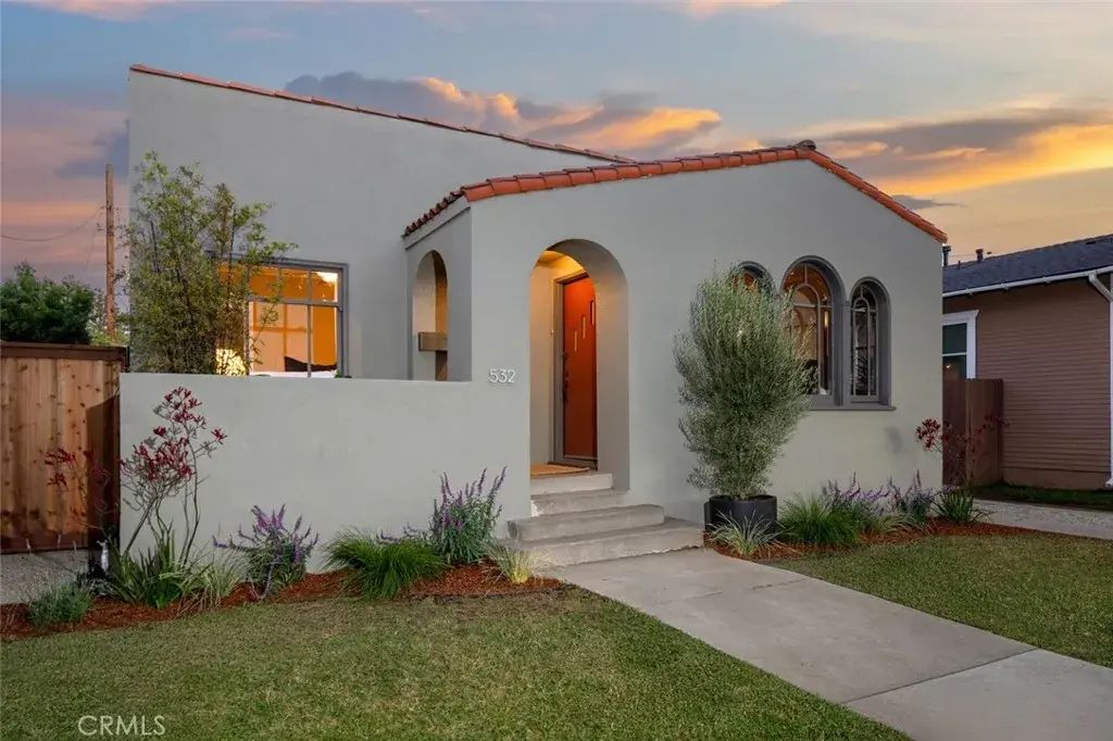 532 Roswell Avenue, Long Beach
