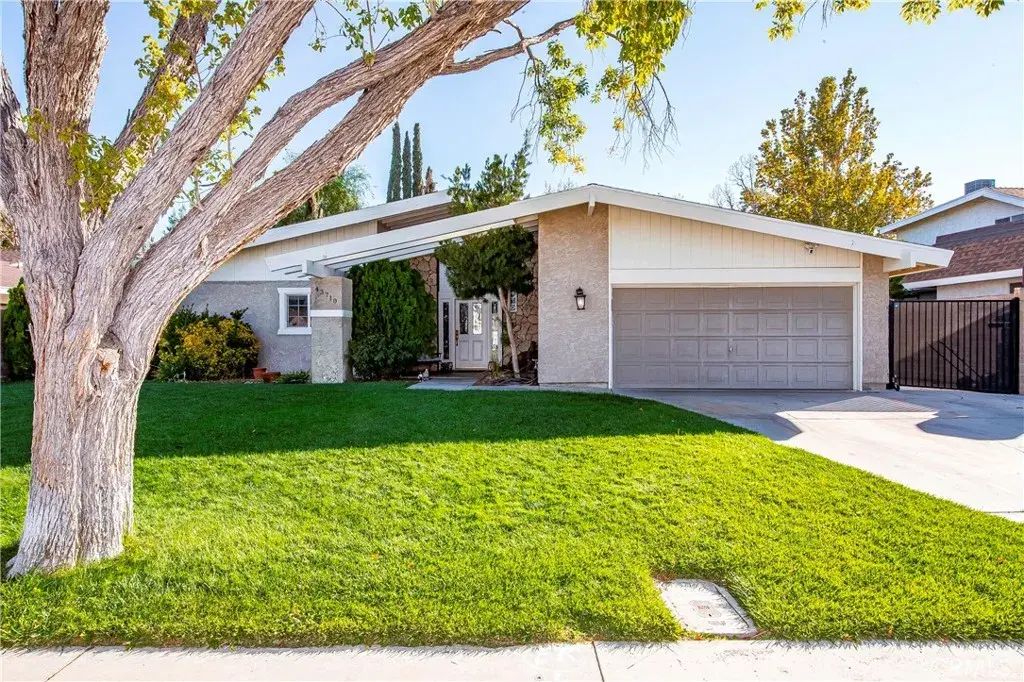 43710 21st Street West, Lancaster