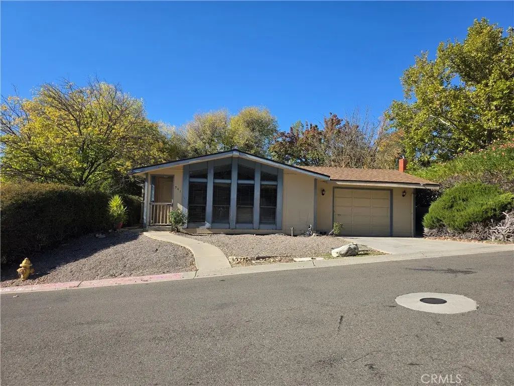 301 Oak Meadow, Paso Robles