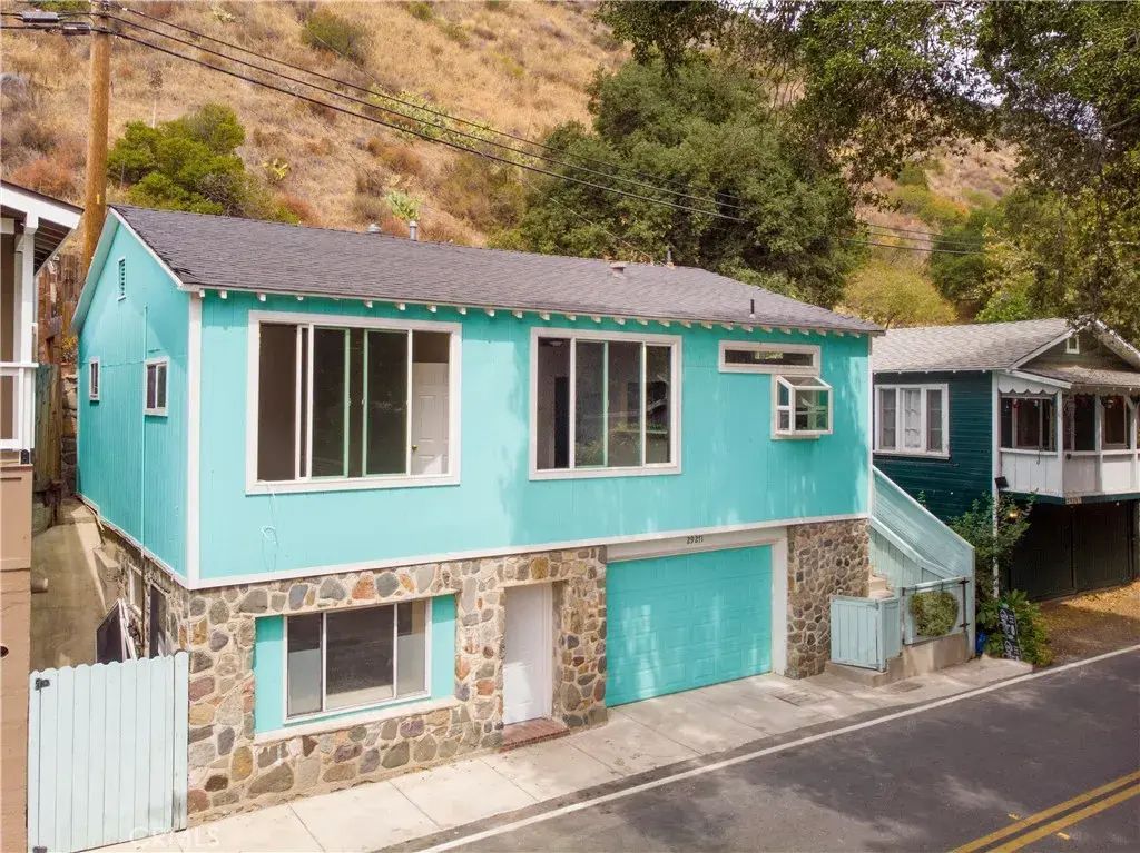 29271 Silverado Canyon, Silverado