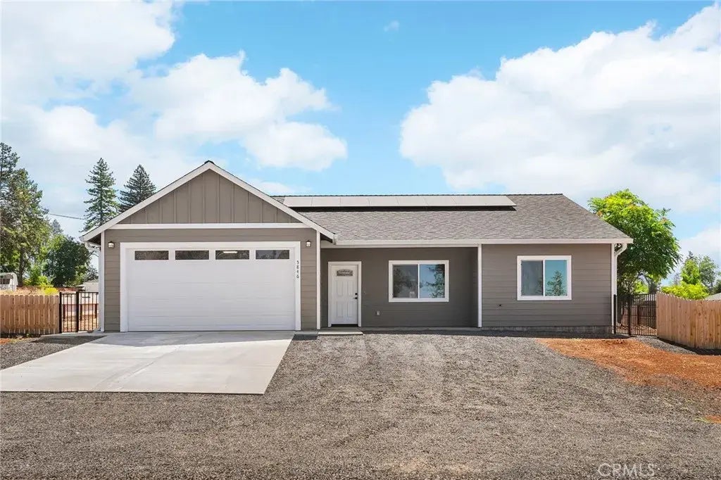 5846 Crestview Drive, Paradise