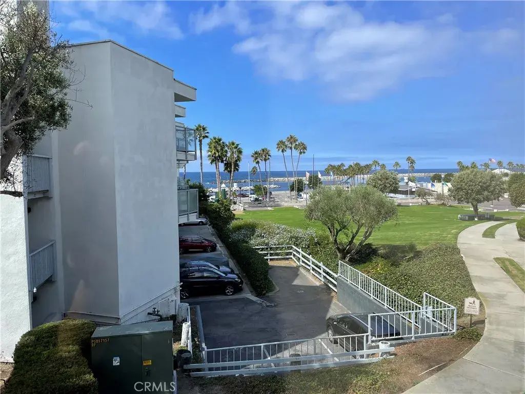 250 The Village 113, Redondo Beach