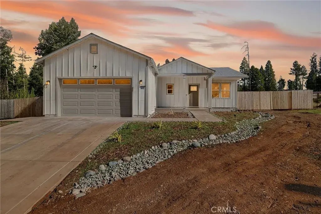 14197 Elmira Circle, Magalia