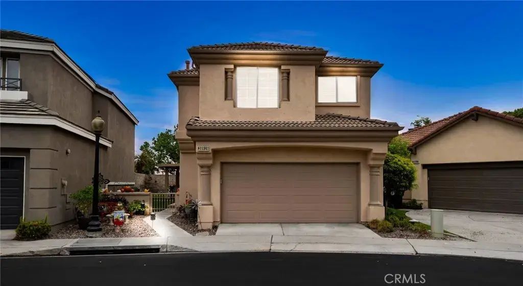 28919 Calle Rivera, Highland