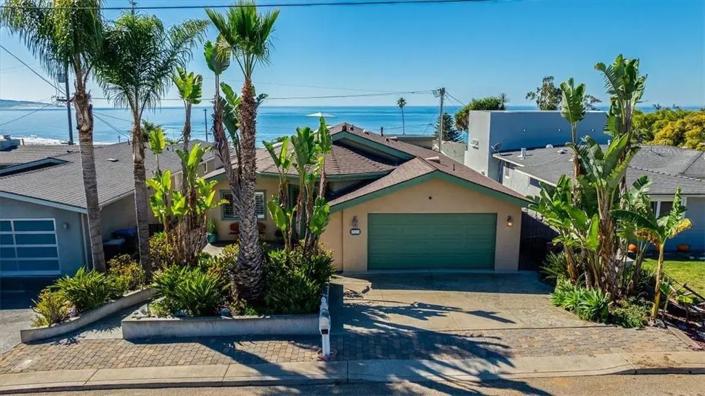 951 Fresno Avenue, Pismo Beach