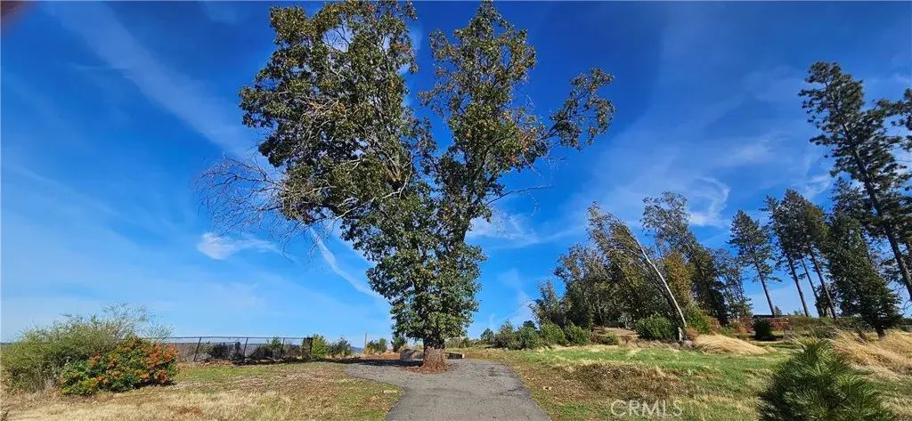 375 Valley View, Paradise