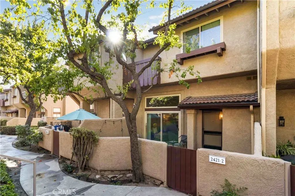 2421 Chandler Avenue 2, Simi Valley