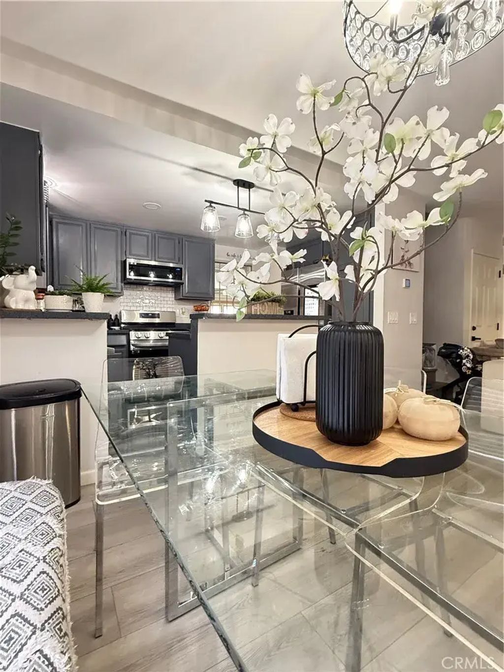 11068 Sharp H, Mission Hills (san Fernando)