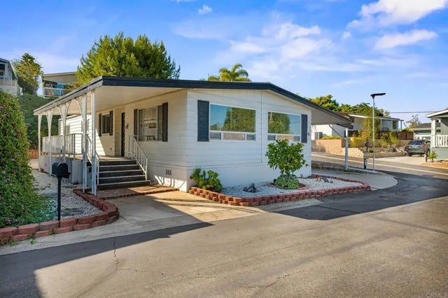 444 N El Camino Real 47, Encinitas