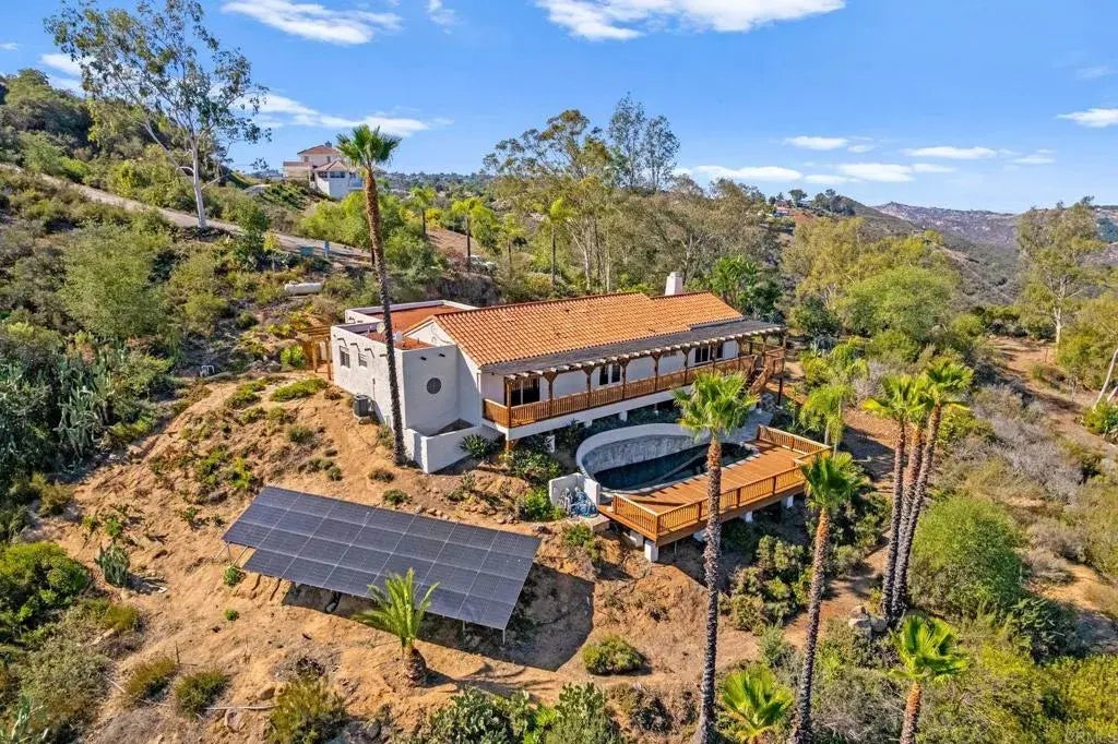 27944 Turner Heights Lane, Escondido