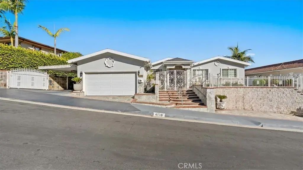 4119 Don Jose Dr, Baldwin Hills