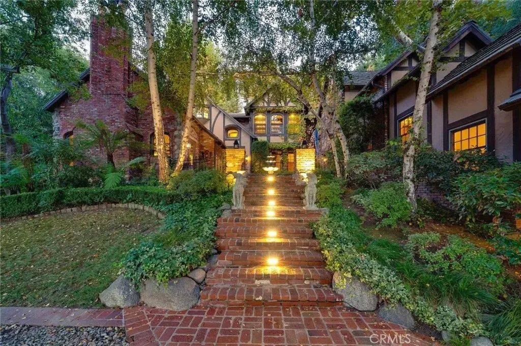 5200 Jessen Drive, La Canada Flintridge