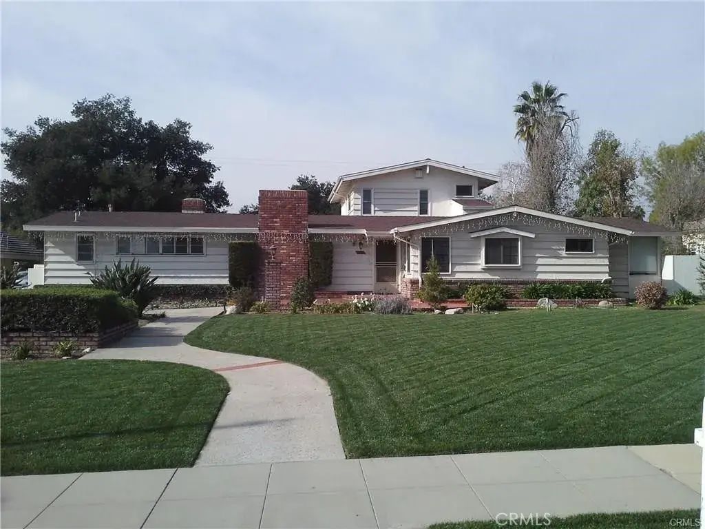 1227 Highland Oaks Drive, Arcadia
