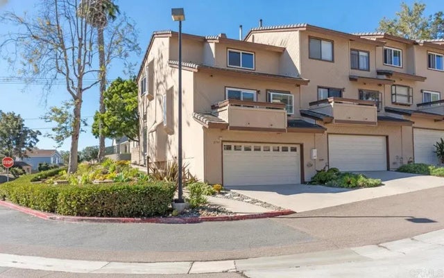 2509 Woodlands Way, Oceanside