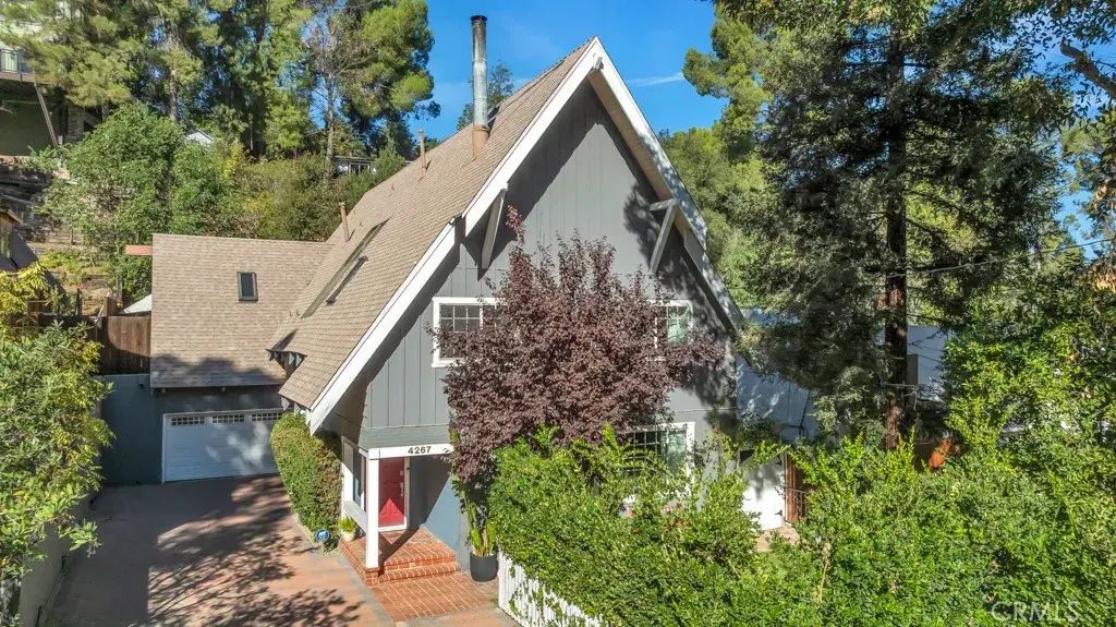 4267 Canoga Avenue, Woodland Hills