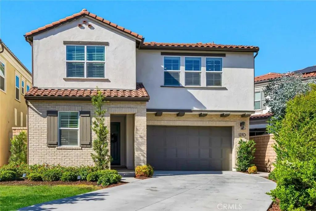 1270 E Providence Loop, Placentia
